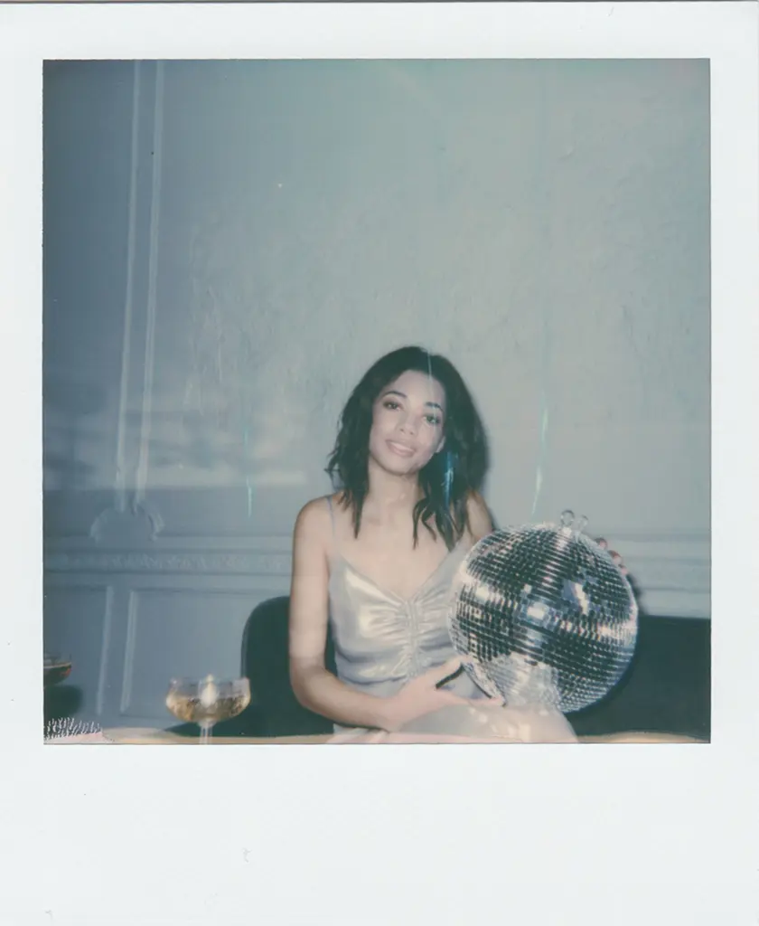 Photographie au format Polaroid utilisée dans le footer de la présentation du site Les 3 L pour illustrer l’univers visuel et artistique du projet